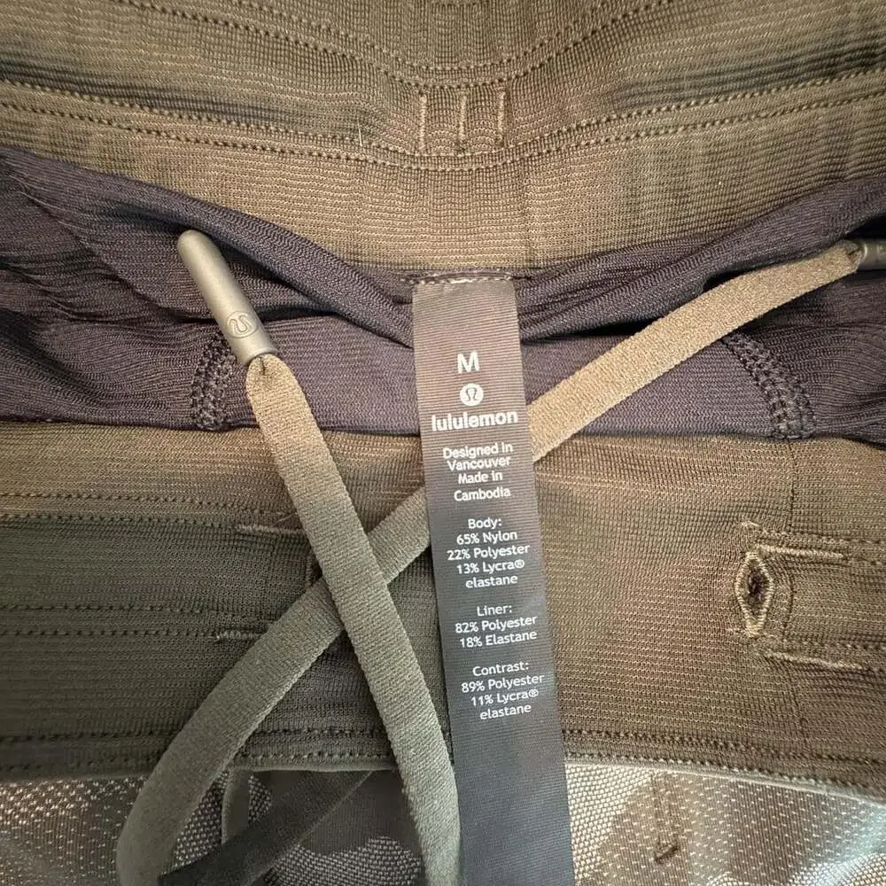 Lululemon Shorts Mens Medium Green Camo Lined 9 Inch Inseam Lined Drawstring